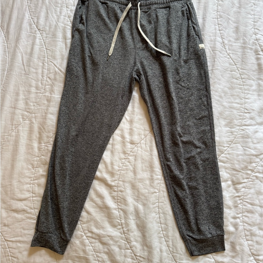 Women’s Vuori Grey Jogger Pants Size M